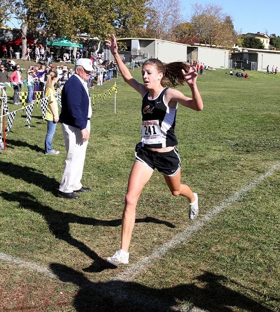 NCS XC D1 Girls-089.JPG - 2009 North Coast Section Cross Country Championships, Hayward High School, Hayward, California